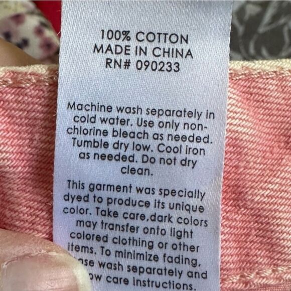 PacSun Pink Frayed Denim Shorts - Picture 5 of 5